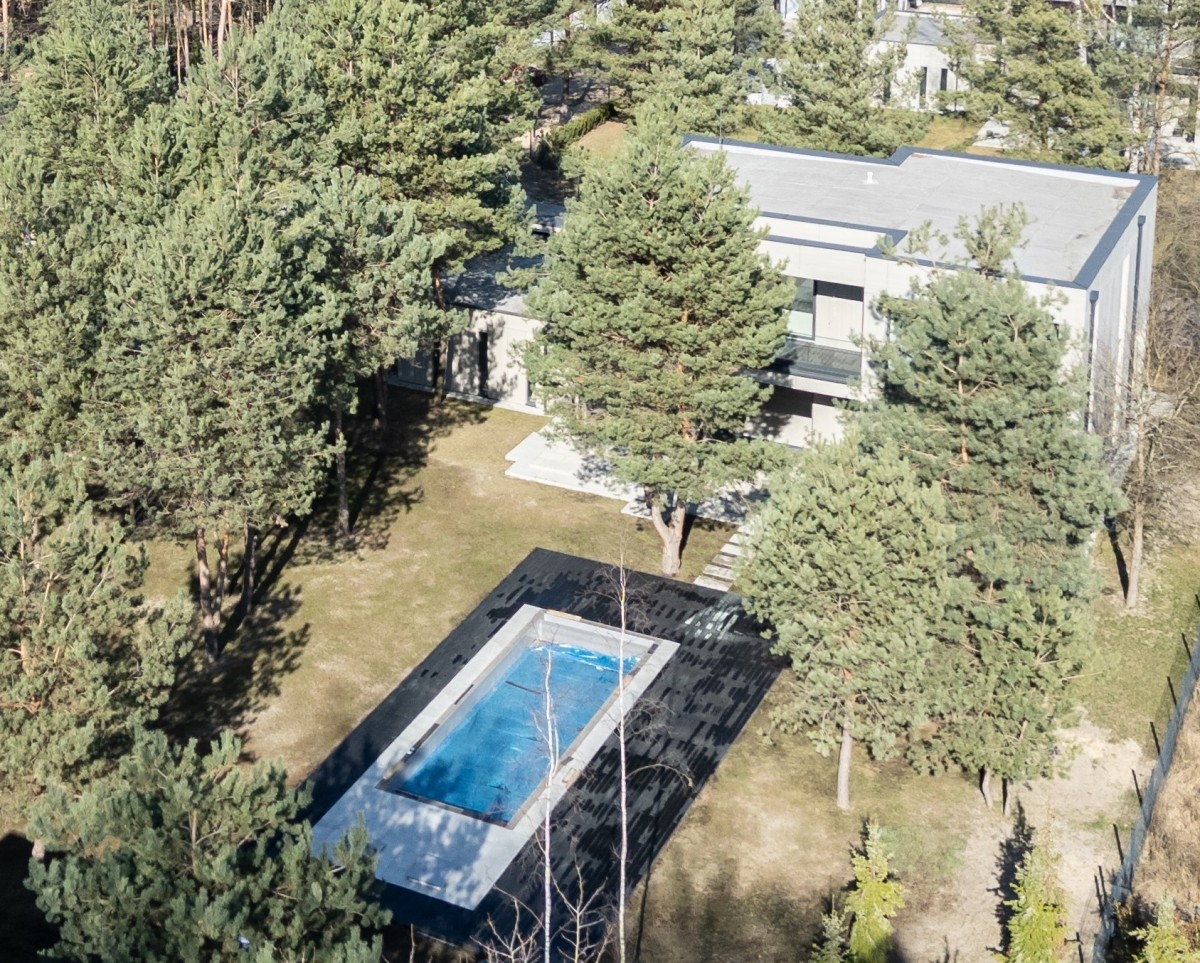 Willa z basenem w lesie | 25 min do Warszawy