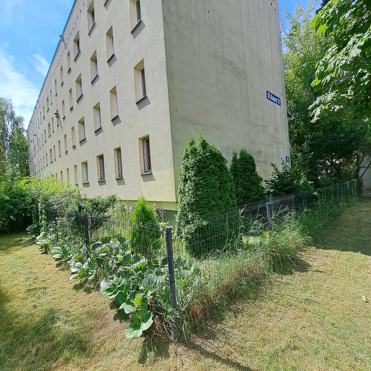 Ursynów , 2 pokoje, kuchnia, garderoba, przyziemie