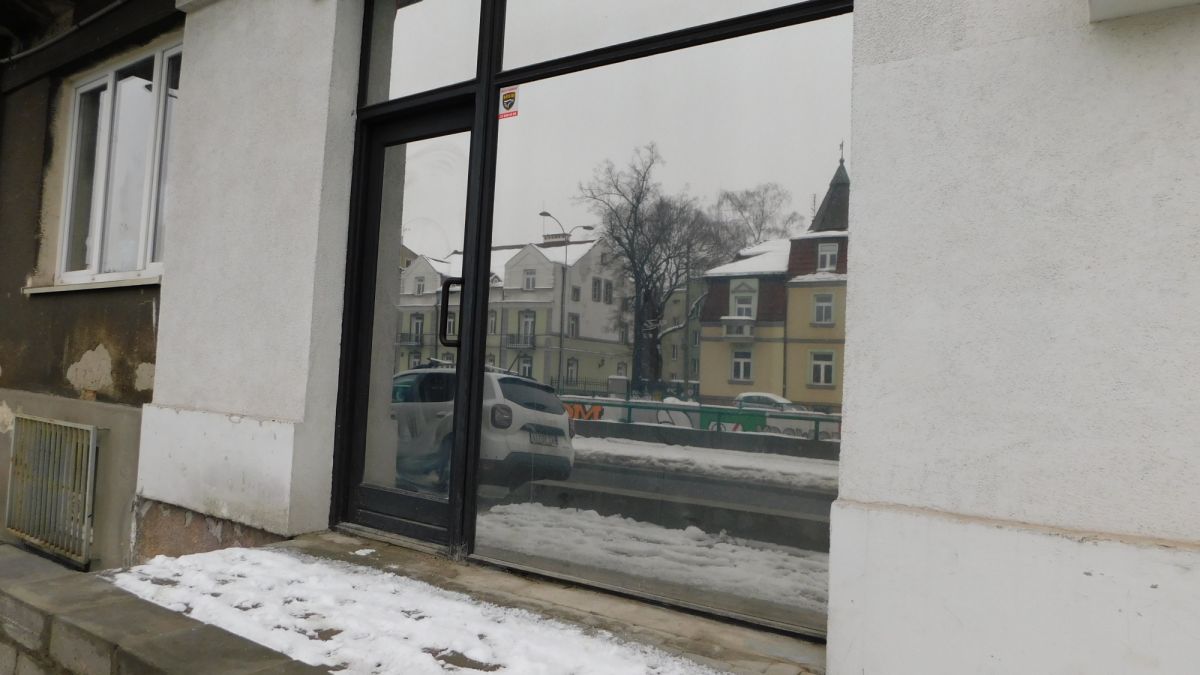 lokal usługowy – blisko PKP Włochy