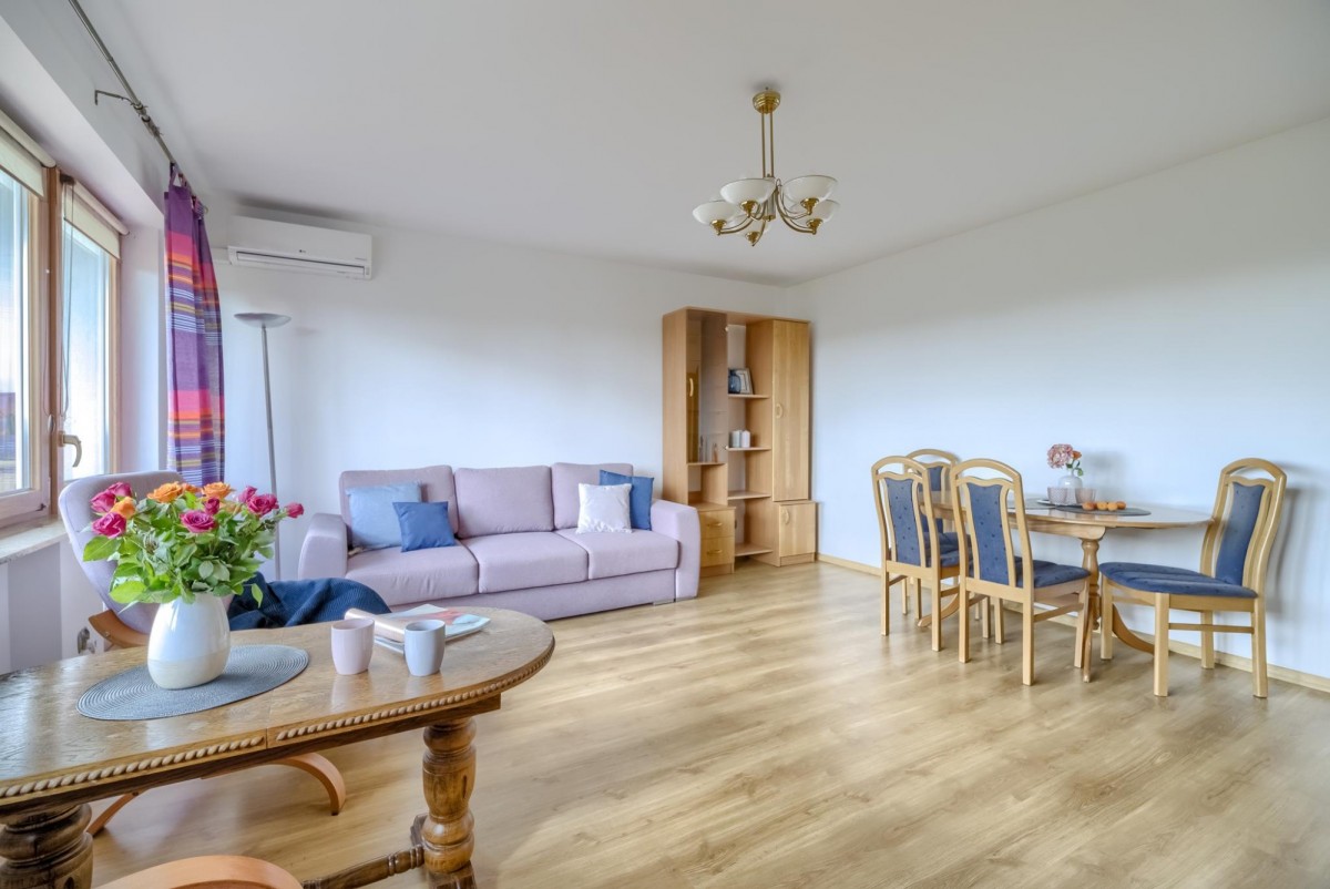 PIASTÓW klimatyzacja, osobna kuchnia, loggia