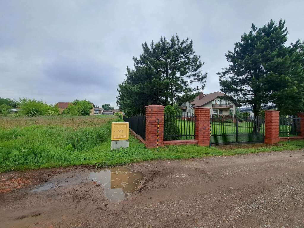 Nasłoneczniona działka w Jaworowej gm. Raszyn