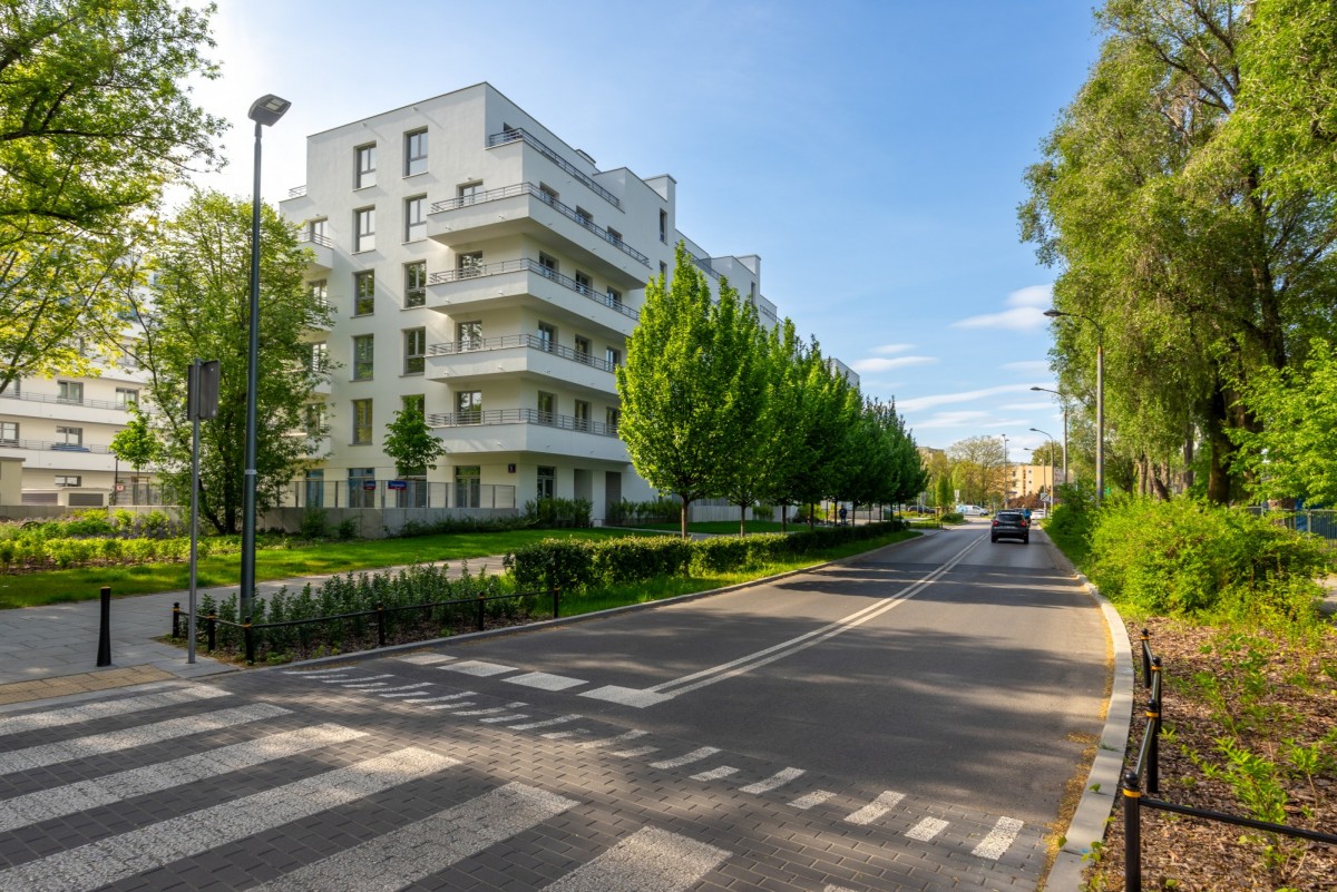 Dwa tarasy / Nowy budynek / Saska Kępa