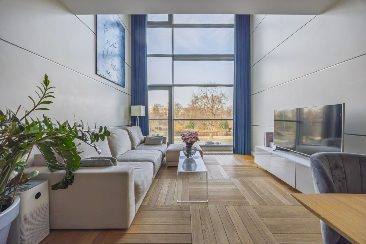 Dwupoziomowy | Loft | Woronicza Qbik