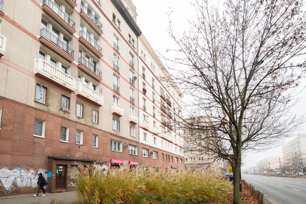 Stara Ochota, Grójecka, 2 pok.+ winda (kamienica)