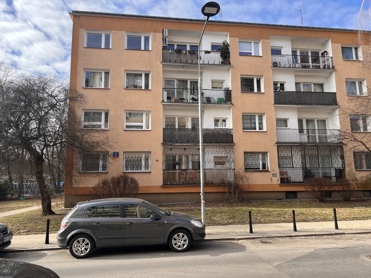 Ciche 3 pokoje z balkonem Mokotów – Metro Wierzbno