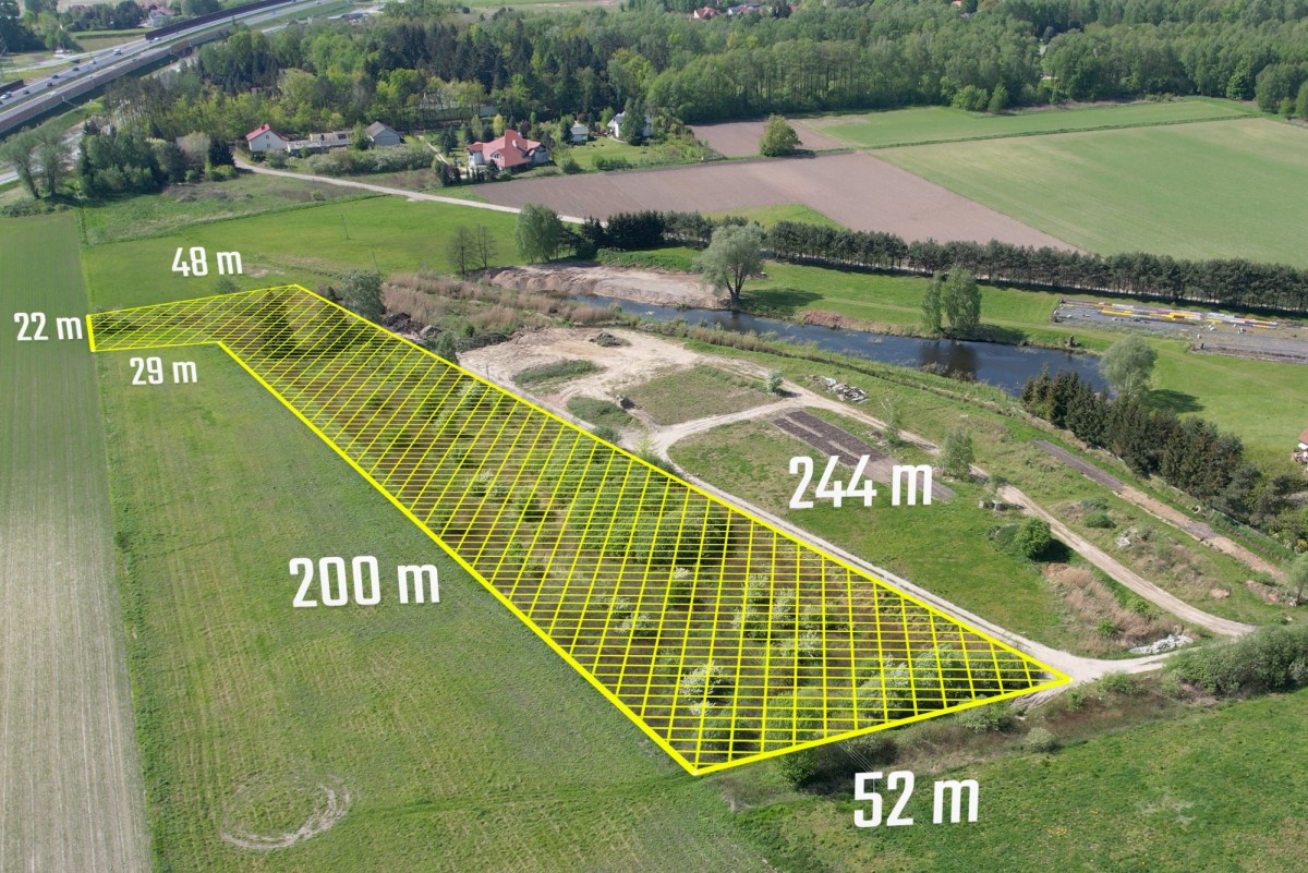 Działka mieszkaniowo usługowa