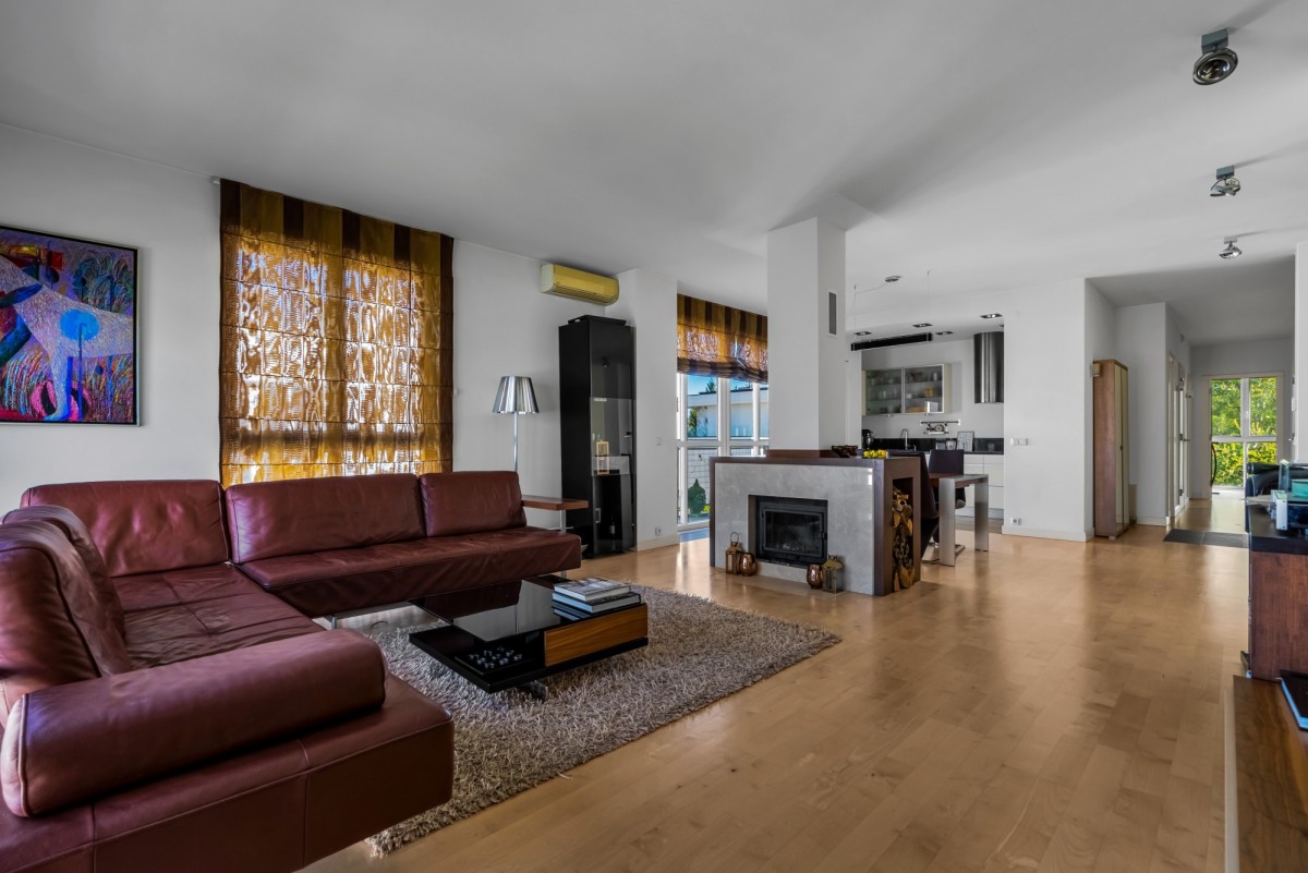 Apartament z Tarasem w Wilanowie…..