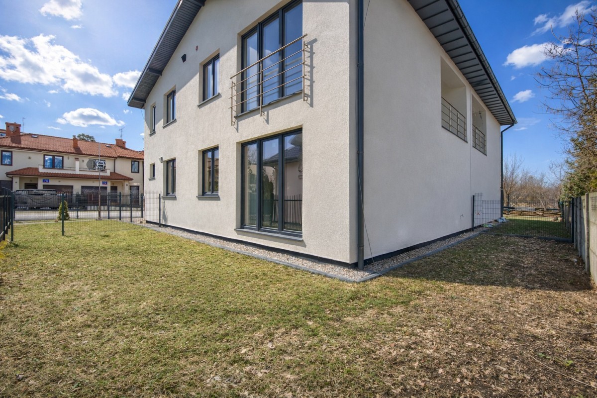 Bezczynszowe 83 m2 z garażem i prywatnym ogrodem