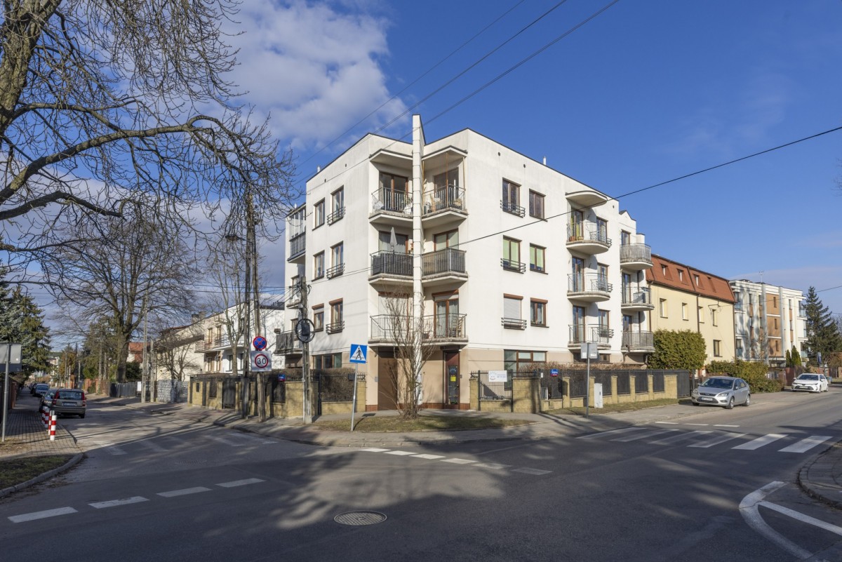 3-4 pokoje 2005 Oświatowa / Bemowo