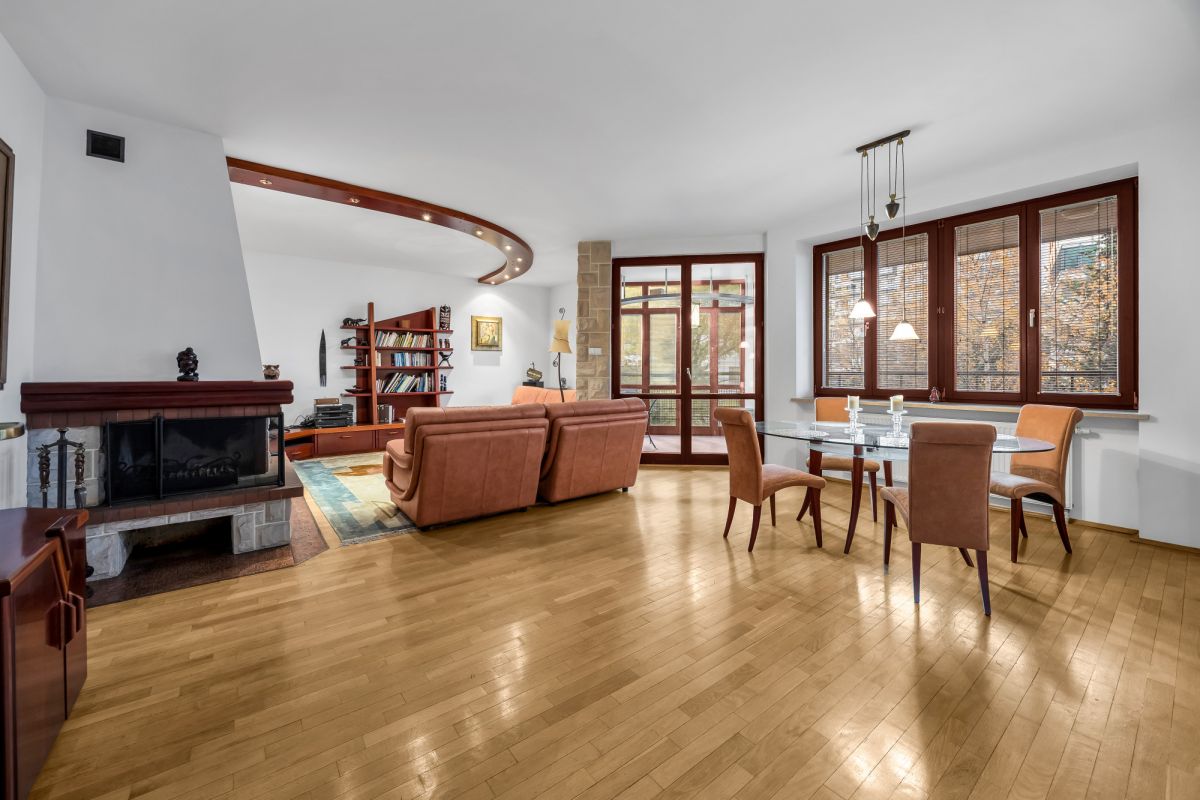 METRO, 3 pokoje, 2 łazienki, taras, garaż, ochrona