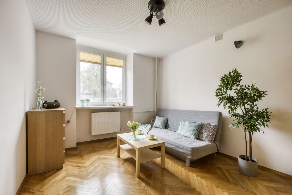 KAWALERKA TUŻ PRZY METRZE, wolna od 1 maja!