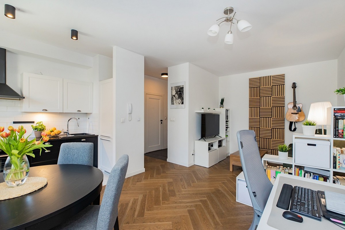 Cisza w sercu miasta | 2 pokoje z dużym balkonem