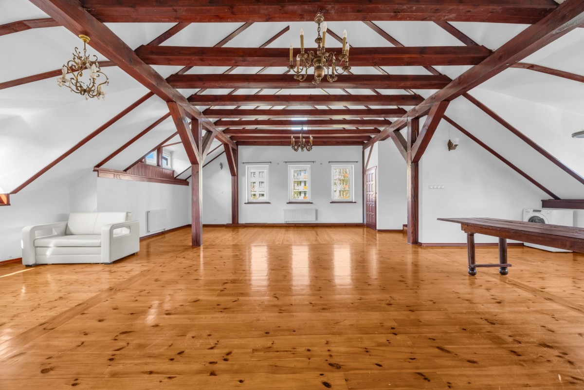 Skrajny segment | 452m² | Mokotów