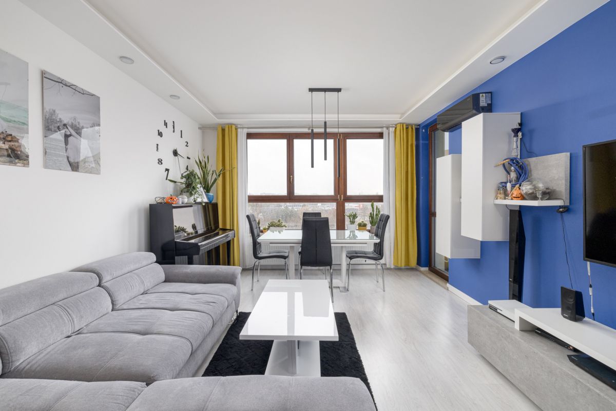 3 pokoje, balkon, miejsce parkingowe w garażu