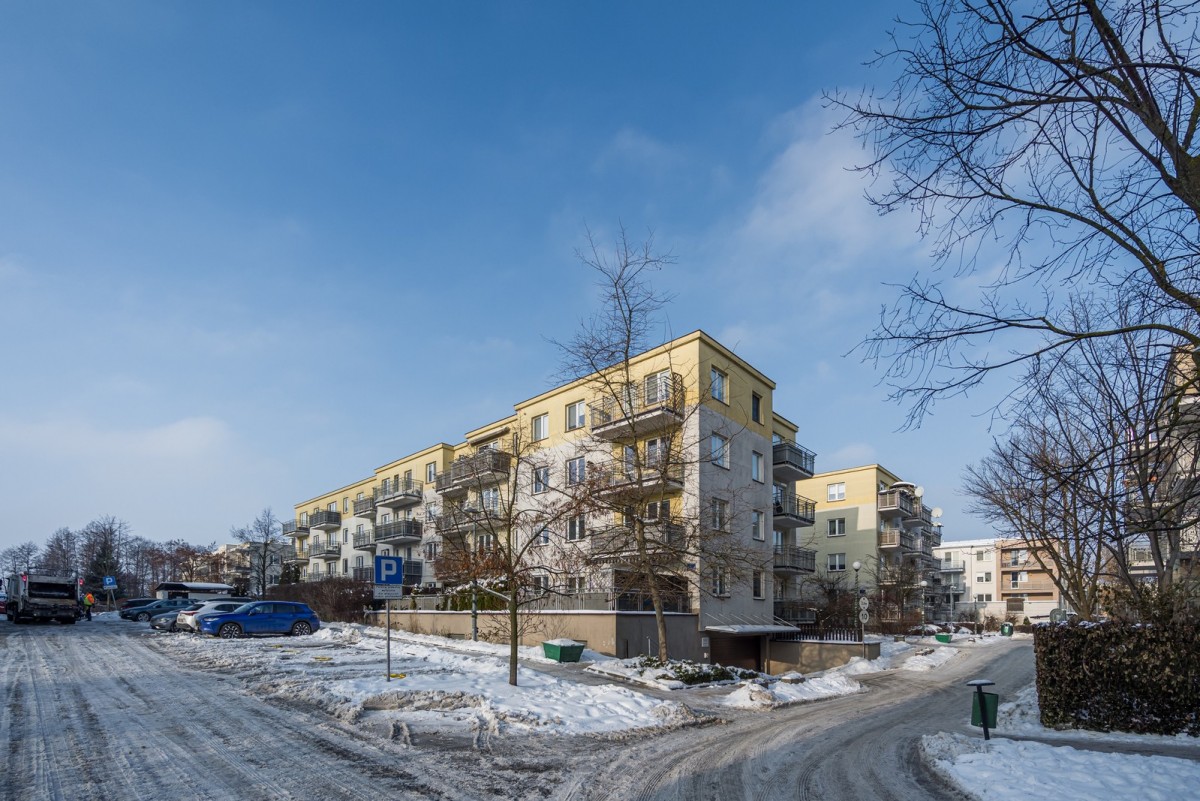 Skarbka Z Gór 64,5m 3 pok 2007rok