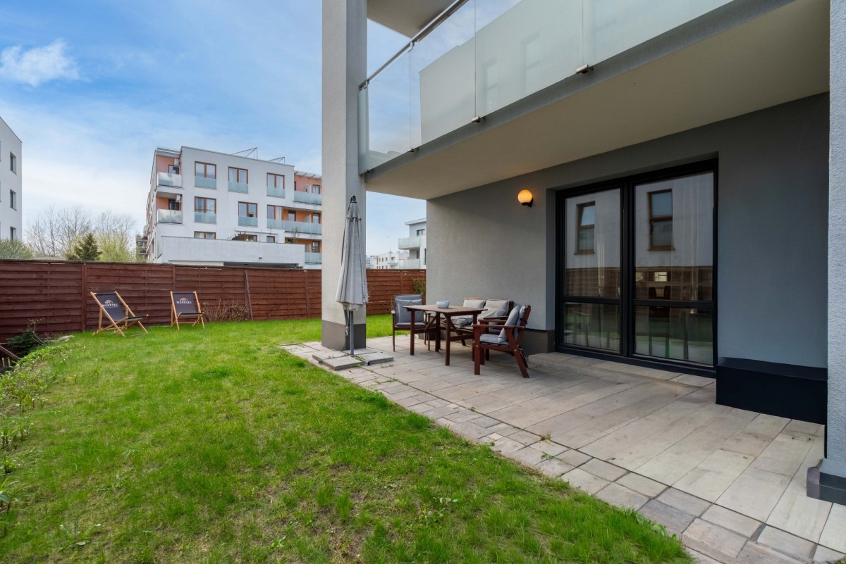 65m2 + ogród 172m2 | 3 pokoje | winda | geodetów