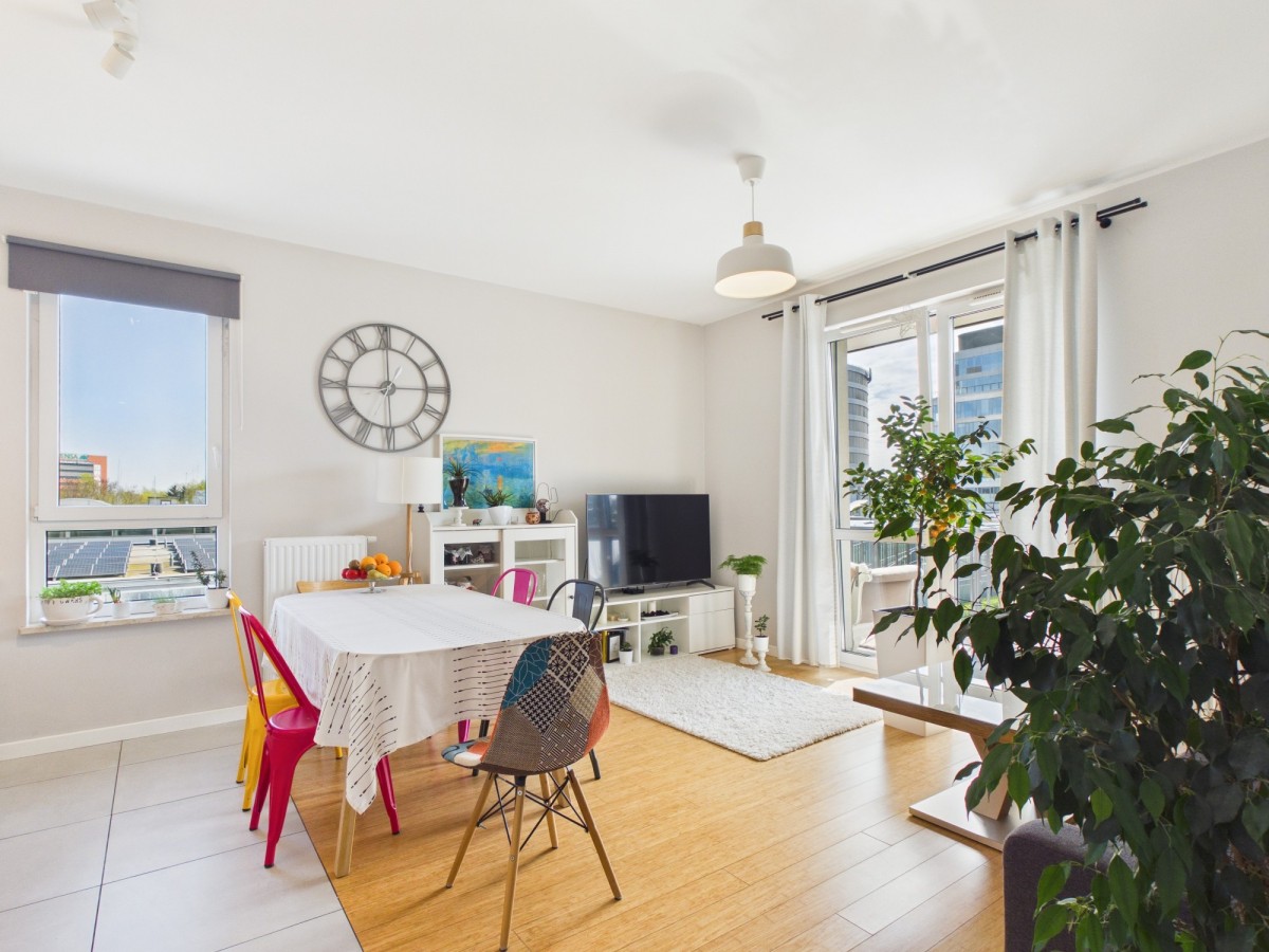 3 pokoje 60 m² | garaż | Stare Włochy