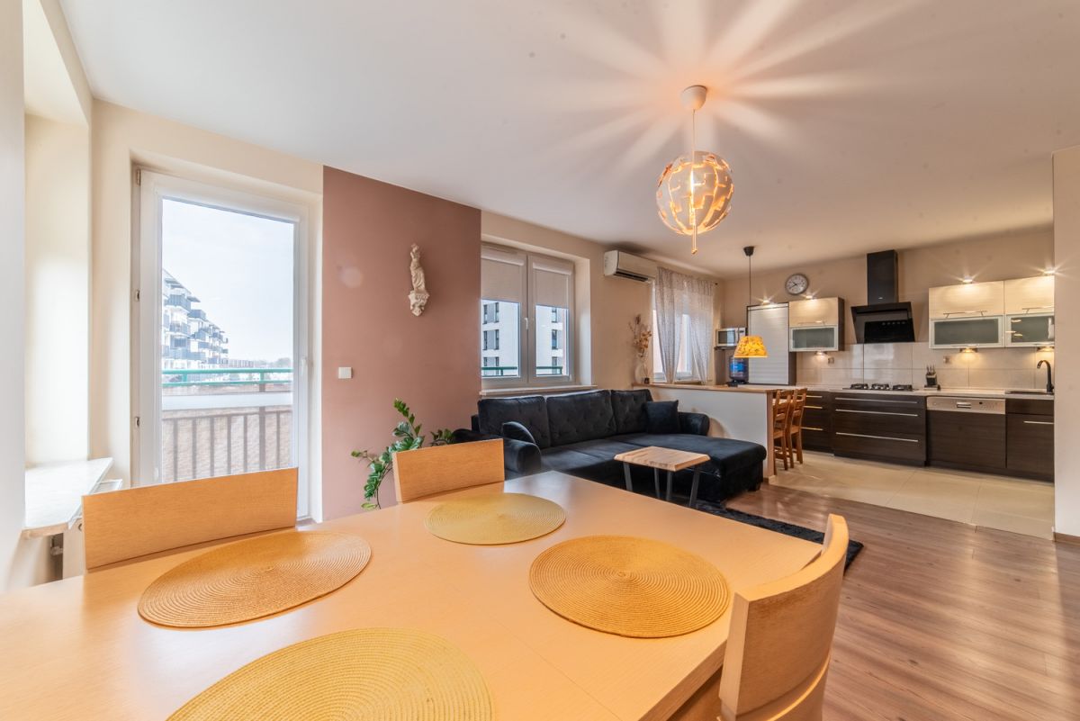 Do sprzedaży  3 pok mieszkanie w Ząbkach