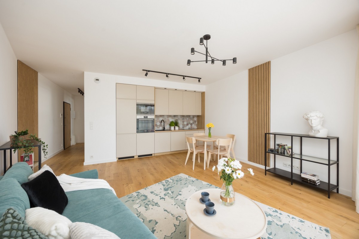 Nowoczesne 3 pokoje tuż przy METRZE! | Lazurowa 15