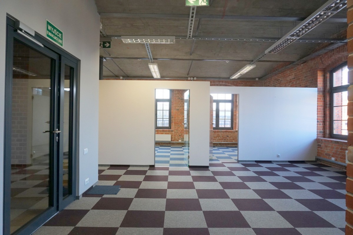 Lokal użytkowy 190m2 w centrum, dostępny od 01.05
