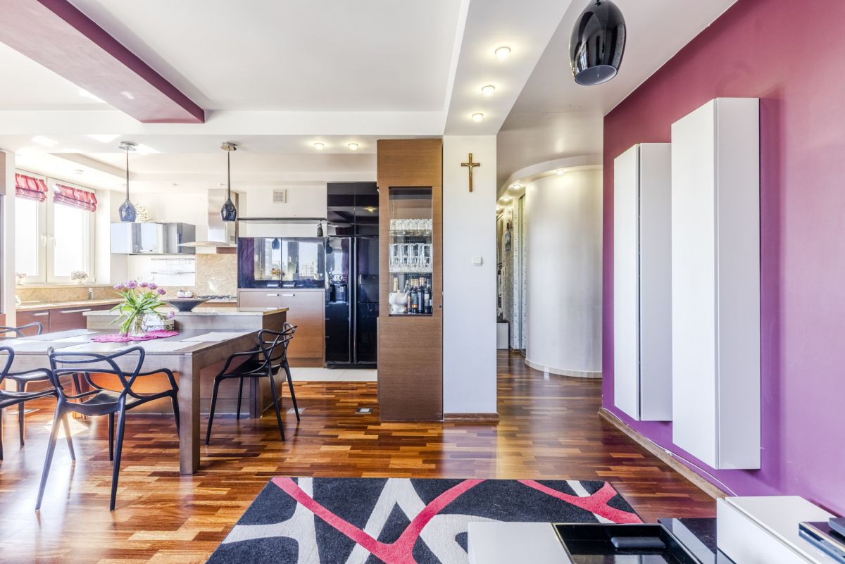 Oferta tylko w MLS – 4 pokoje przy metrze