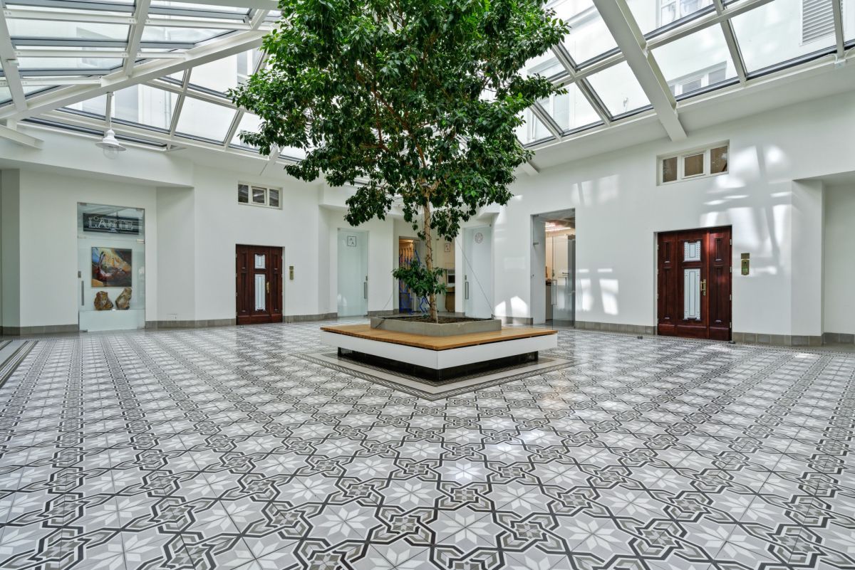Unikalny lokal z witryną – prestiżowa kamienica