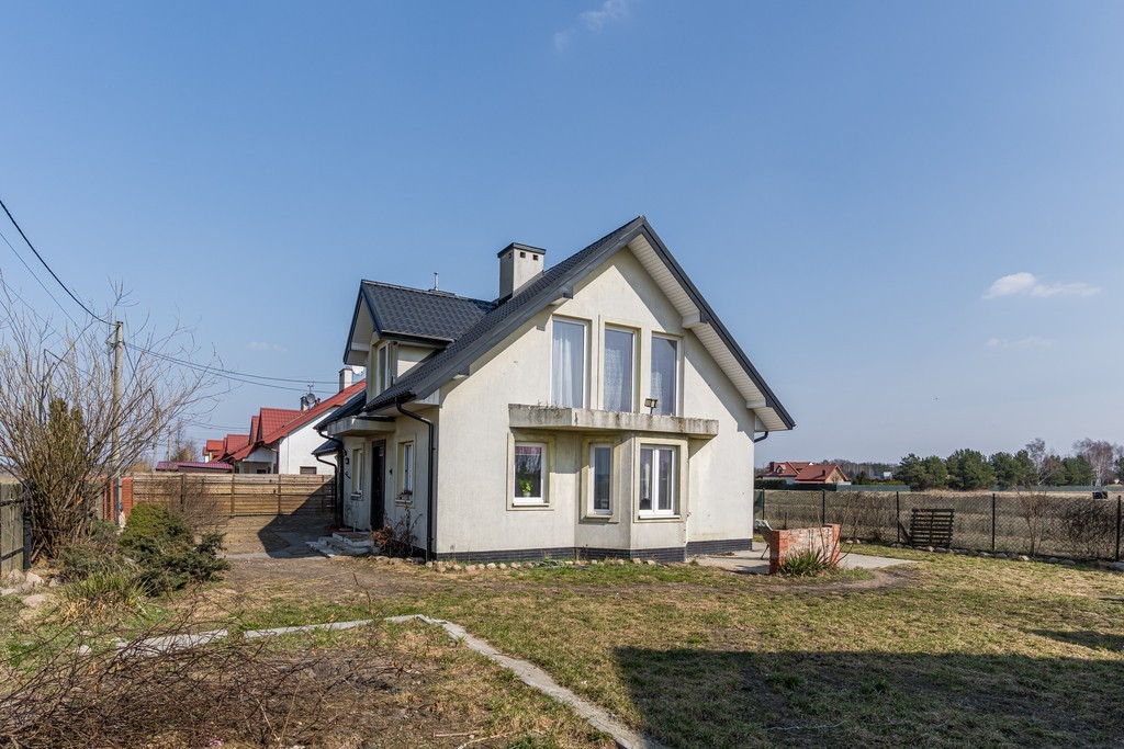 Dom wolnostojący  Ogród  Garaż  Cisza  Remont