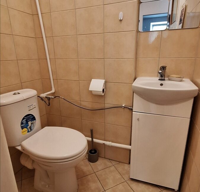 25354351