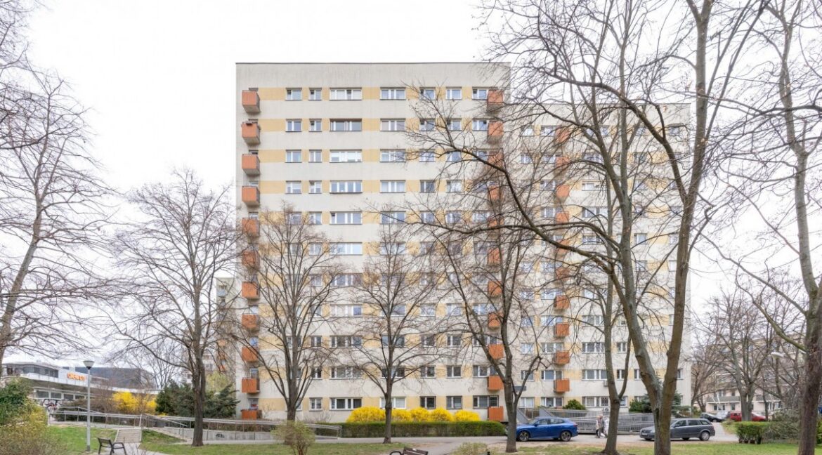 25388840