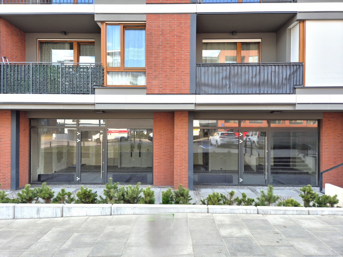 Lokal w nowoczesnym apartamentowcu na Wilanowie