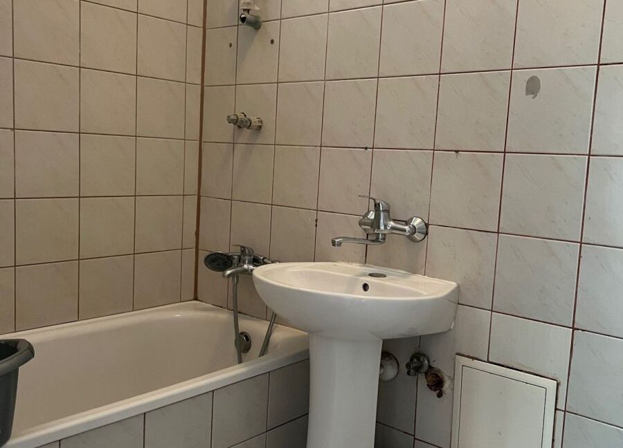 25476055