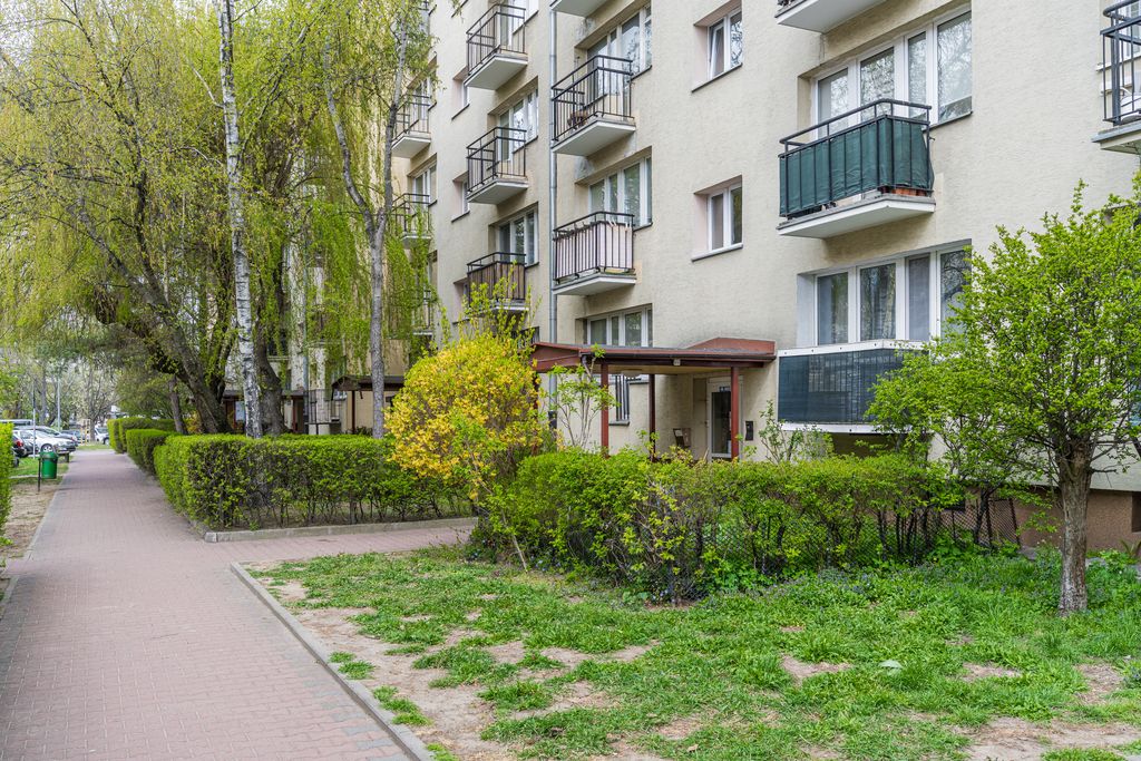 3 pokoje na Mokotowie do własnej aranżacji