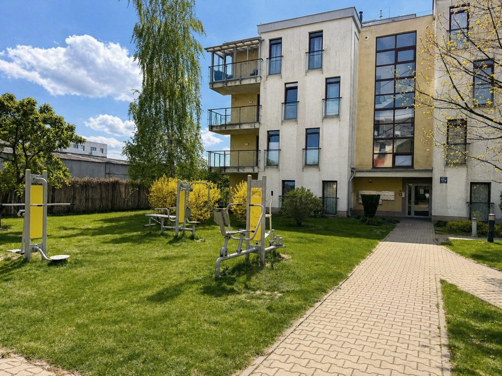 3 – pokojowe mieszkanie przy ul. Dzieci Warszawy