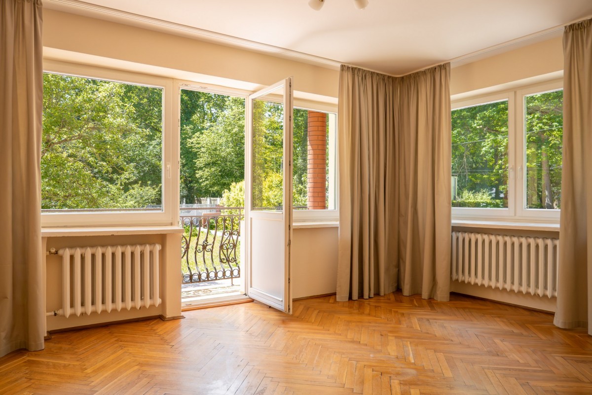 3 pokoje z balkonem, 68m2 i ogrodem w Milanówku