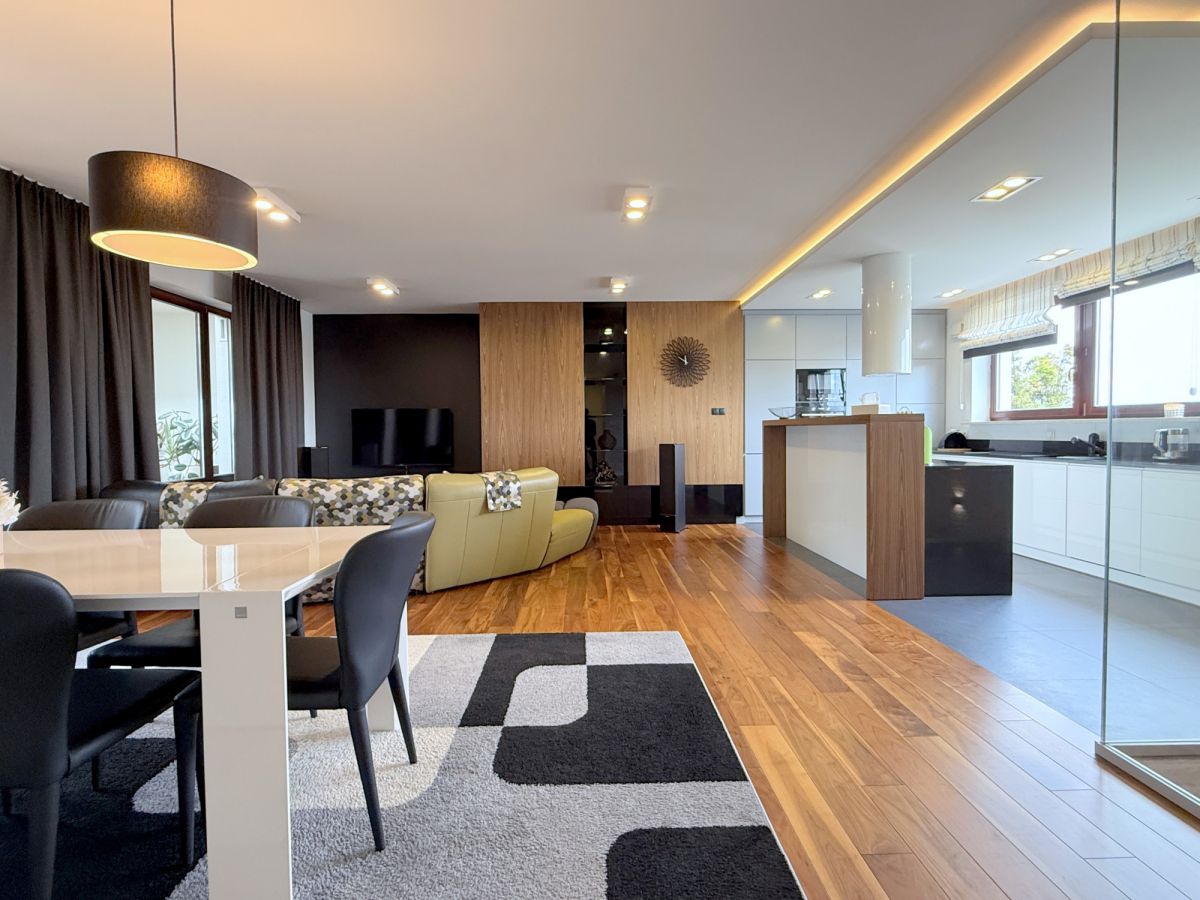 Piękny apartament 148 m² z ogrodem zimowym 34 m²