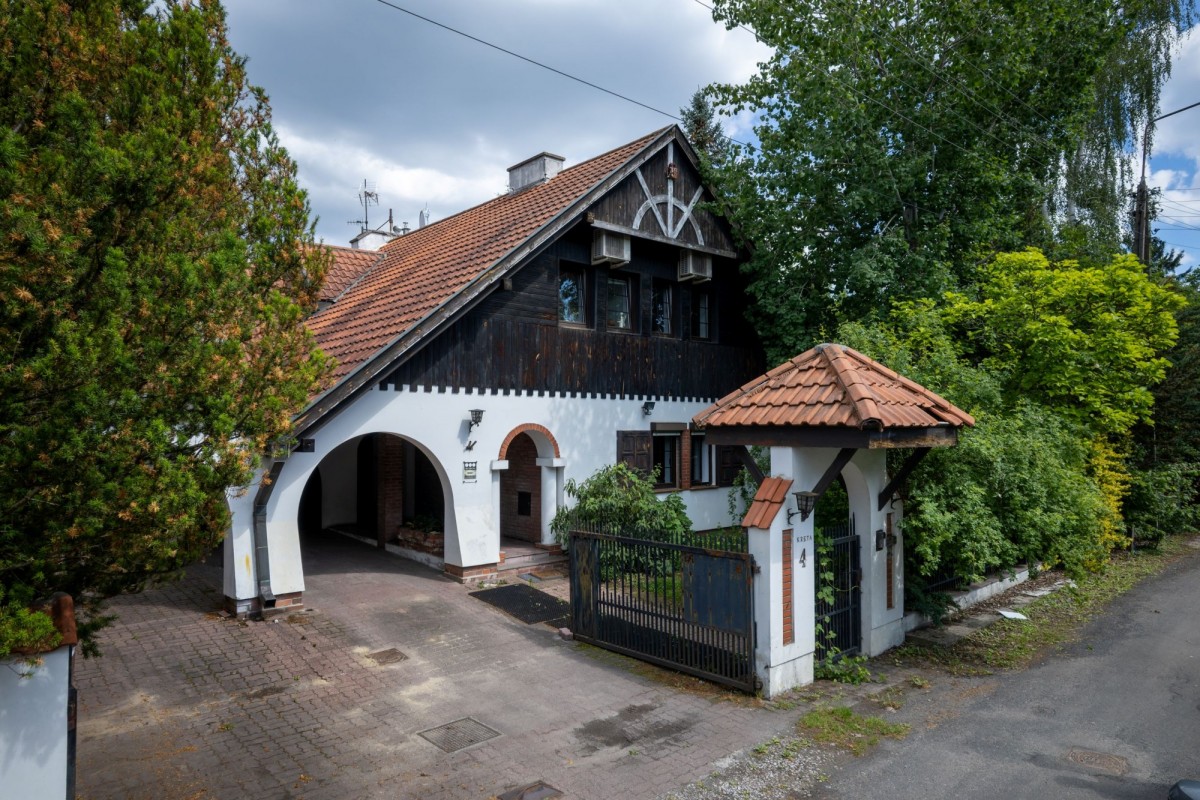 Rezydencja z kompleksem SPA i basenem