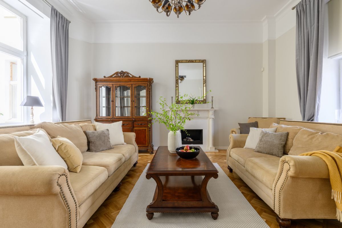 Apartament w kamienicy. Z garażem. 3 pokoje