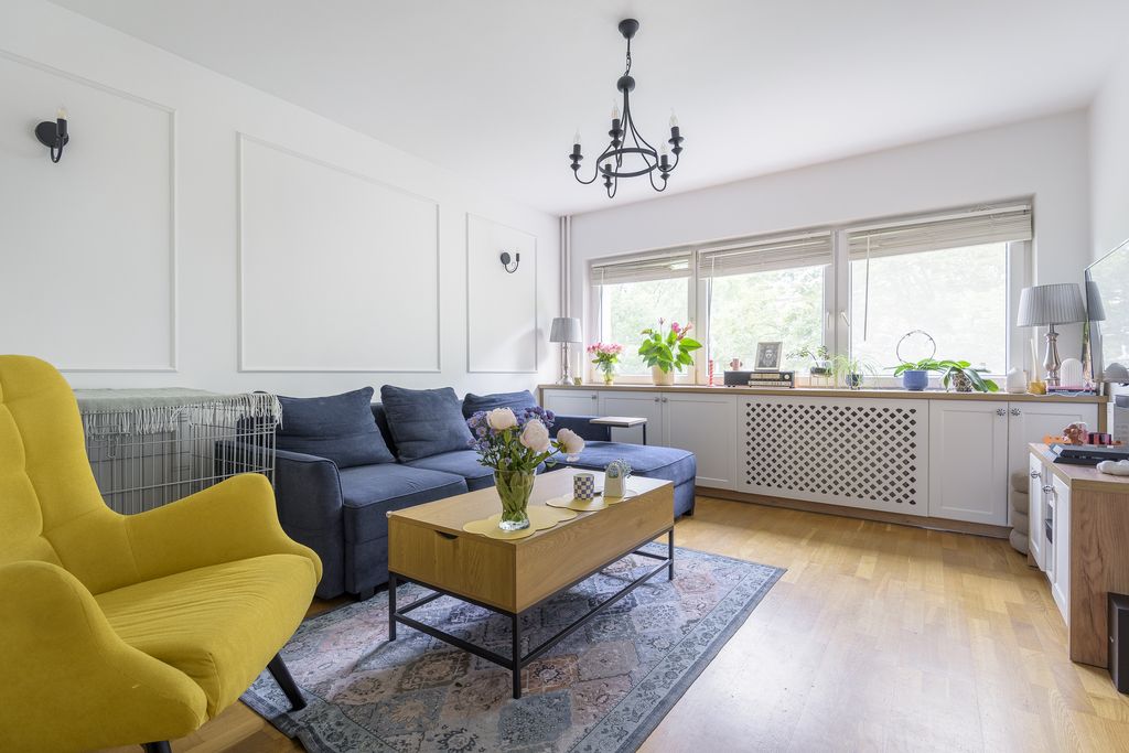 Wola , Po remoncie, 49m2, 2 pokoje z balkonem