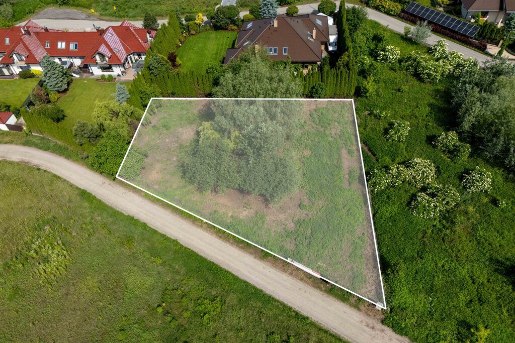 Wilanów  Media i MPZP  1244 m²