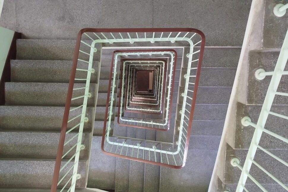 25771176