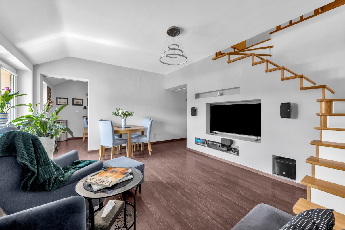 158 m² z klimatem domu / 2 poziomy/ garaż