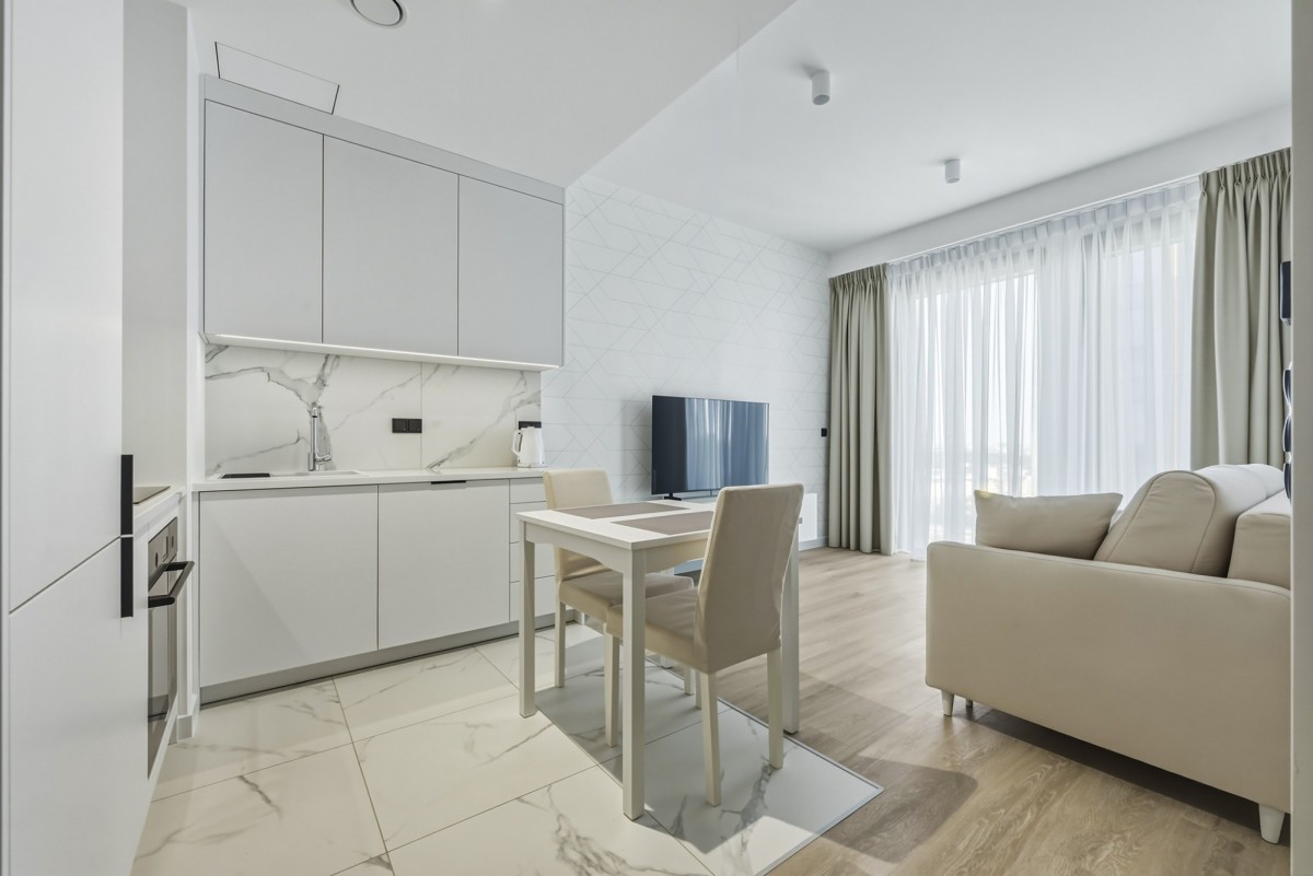 Towarowa Towers | Luxury Apartment | Parking