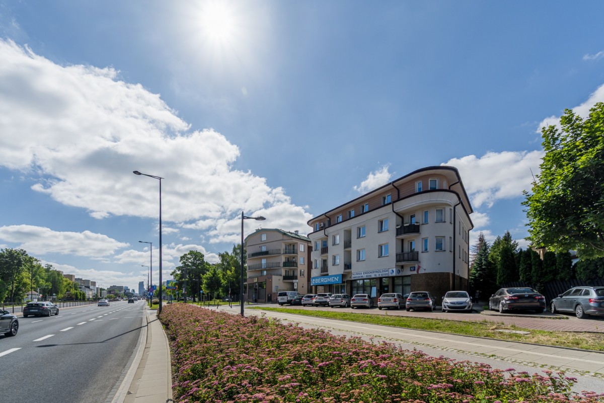Lokal komercyjny 134 m² | Witryny | Metro Ulrychów