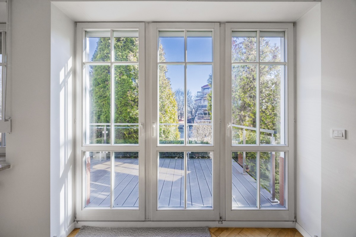 Słoneczny apartament | Kameralny budynek
