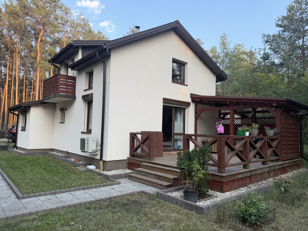 Dom z dużą działką Jeziórko k/Zalesia Górnego