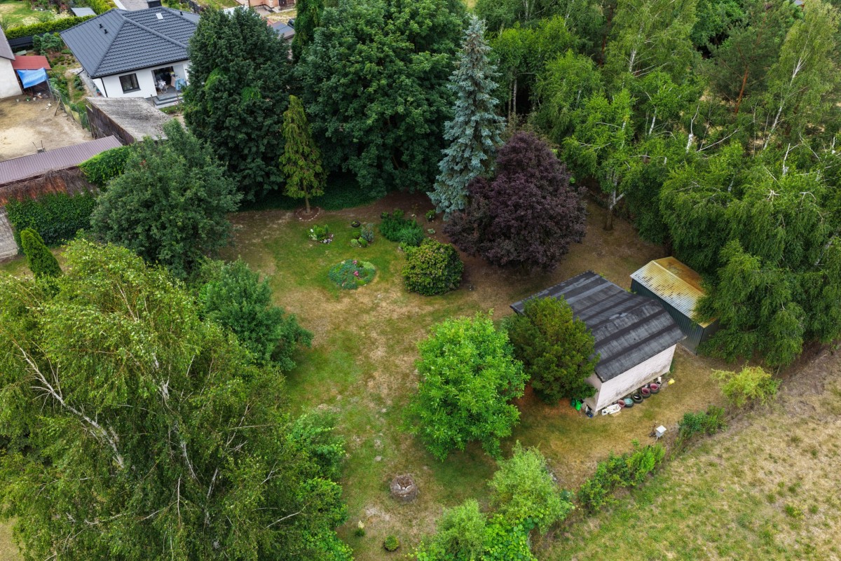 Działka budowlana z pięknym ogrodem | Jaktorów