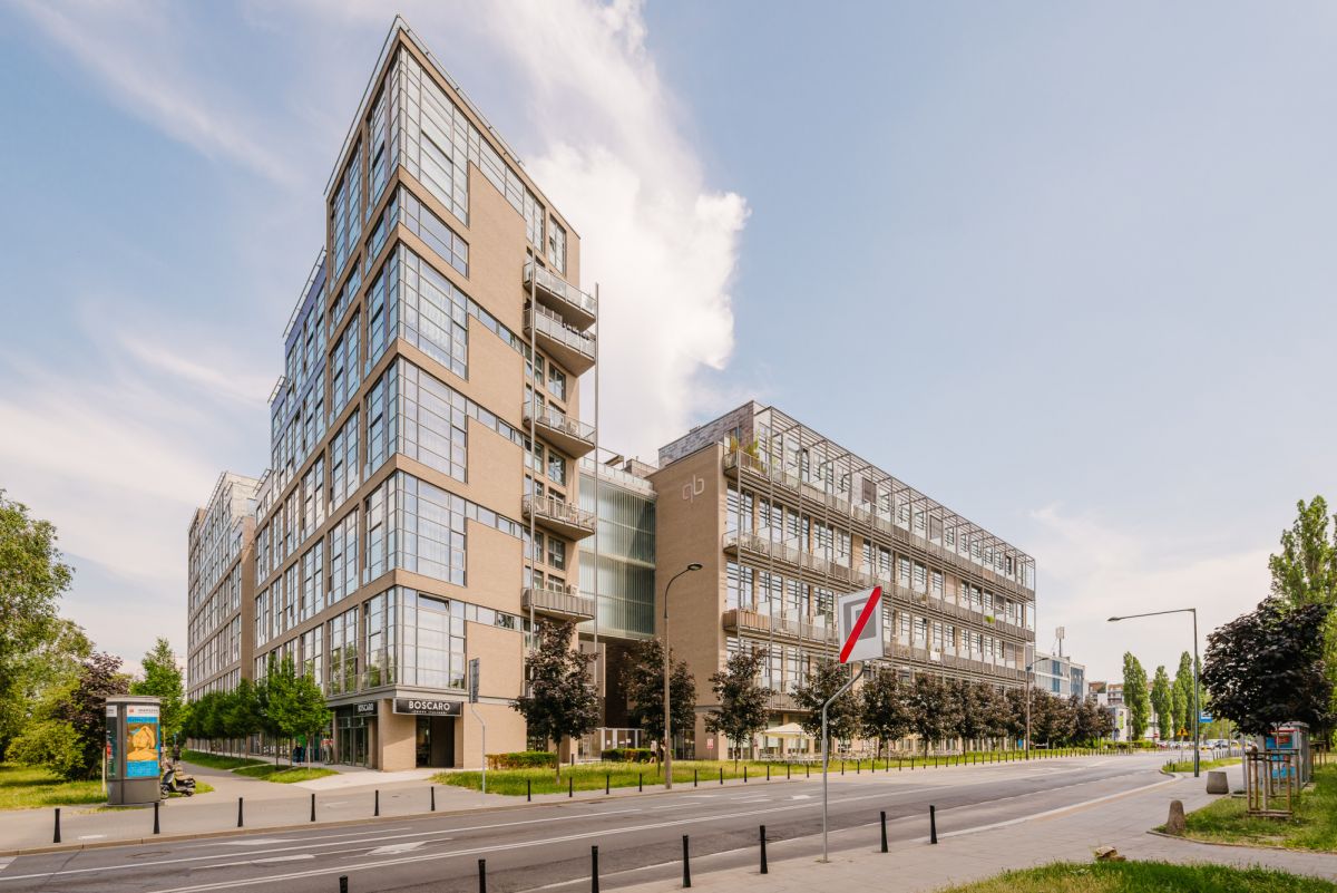 Komfortowy apartament 3-pokojowy | 2 łazienki | Ga