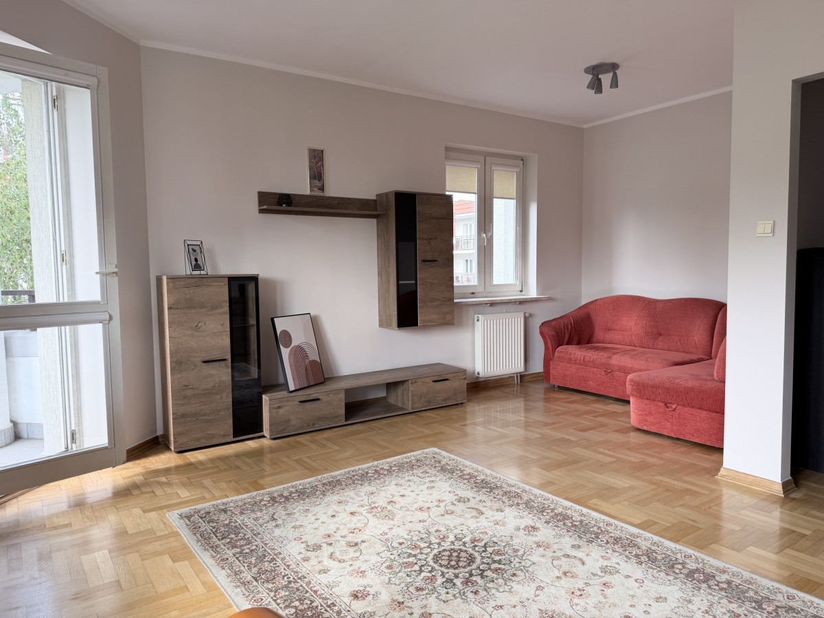 43 m² z balkonem przy metrze | Zaorskiego 2