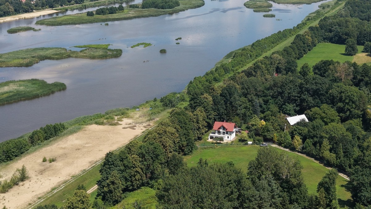 Wyjątkowy dom nad Bugiem !!