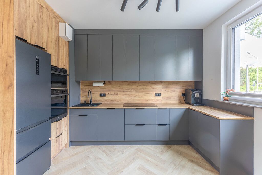 4 pokoje  ogród 165 m²  Centrum Piastowa